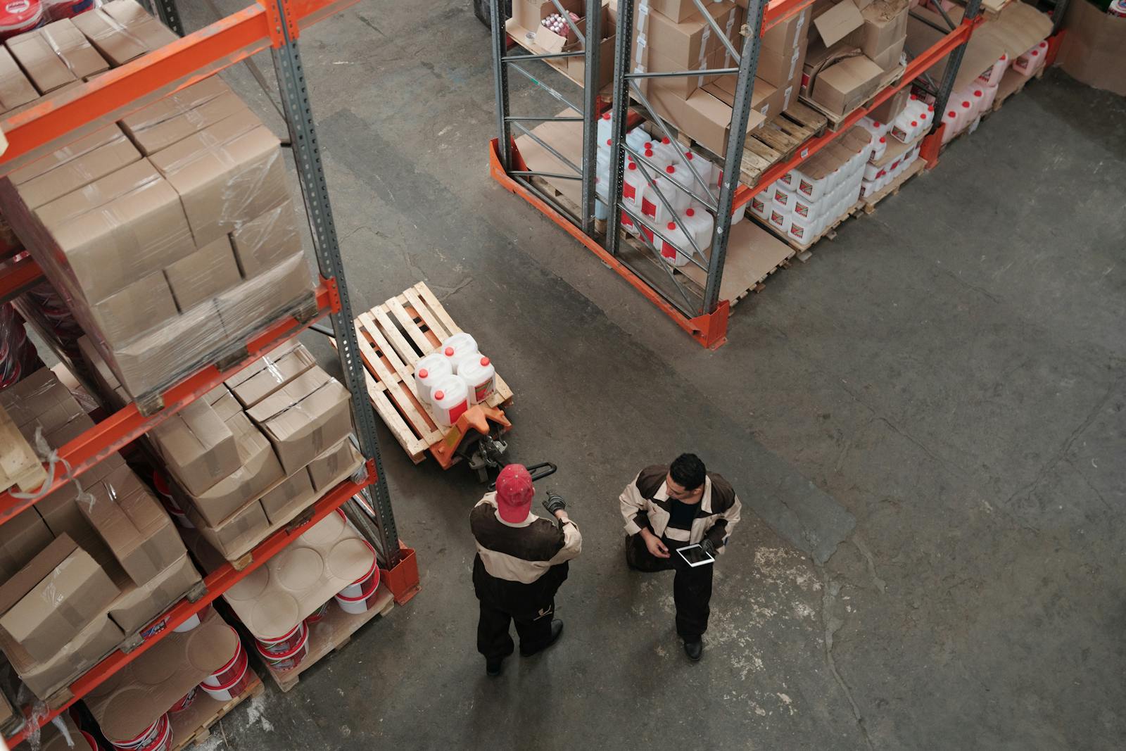 Dependable warehousing and channel delivery planning